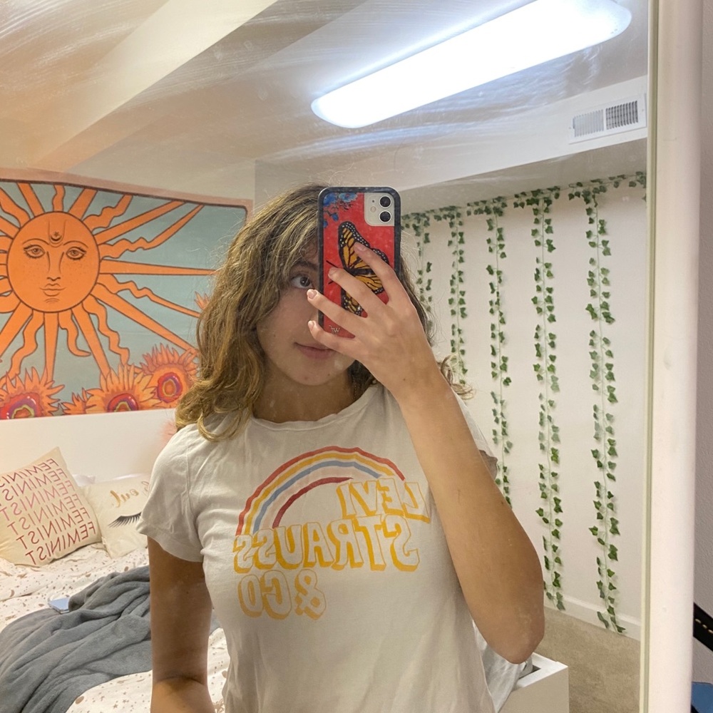 Levi’s vintage tee